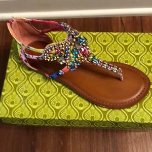 Size 9 never worn sandals